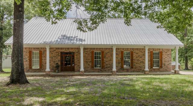 Photo of 18520 Stoney Point Burch Rd, Greenwell Springs, LA 70739