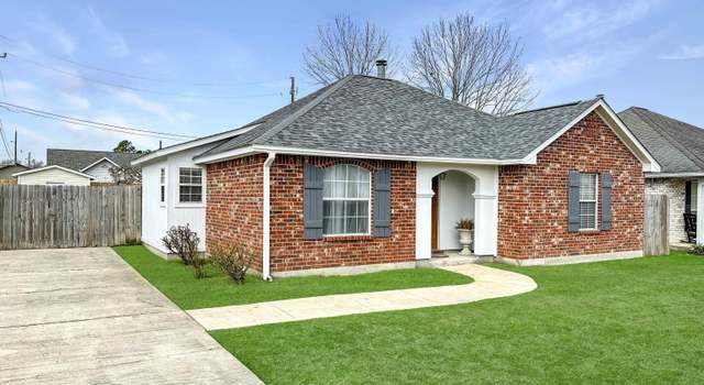 Photo of 1330 Asphodel Dr, Saint Gabriel, LA 70776