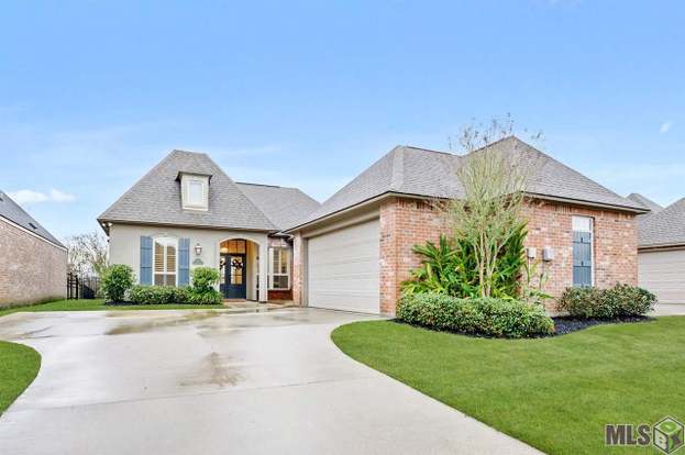 11145 Hillpark Ave Baton Rouge La 70810 Mls 2020000158 Redfin