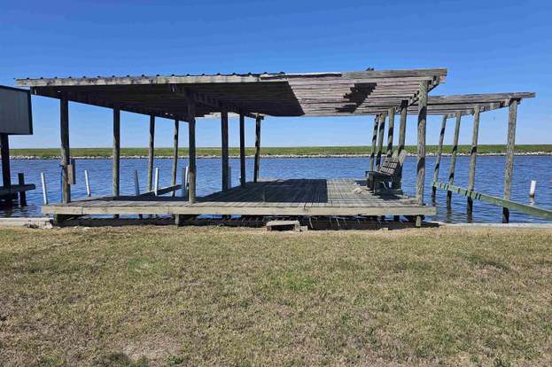 Terrebonne Parish, LA Waterfront Homes for Sale -- Property & Real Estate  on the Water