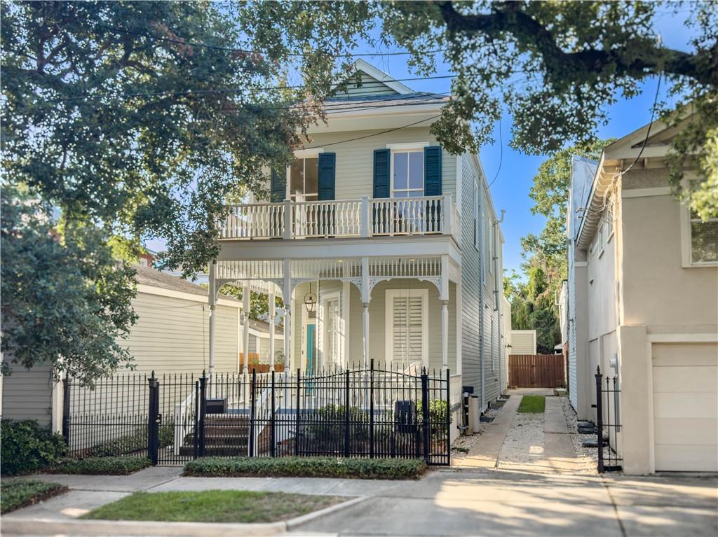 346 Baronne Street New Orleans La 4121 Baronne St, New Orleans, LA 70115 | MLS# 2451300 | Redfin