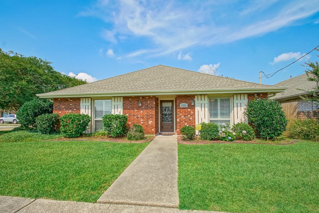 1300 Pecan Ave, Metairie, LA 70001 MLS 2392591 Redfin