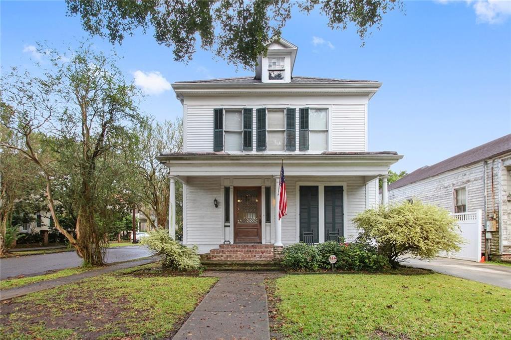 7933 Jeannette St, New Orleans, LA 70118 | Redfin