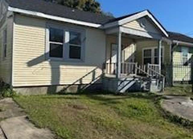 Property at 2321 Alvar St, New Orleans, LA 70117, 4 beds, 3 baths