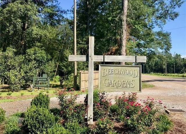 Property at 4 Bamboo Ln, Covington, LA 70435