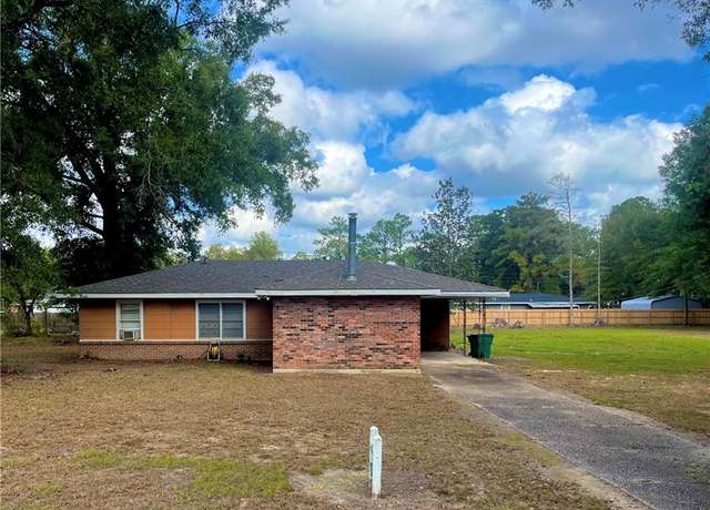 Property at 215 Bankston Dr, Bogalusa, LA 70427, 3 beds, 1 bath