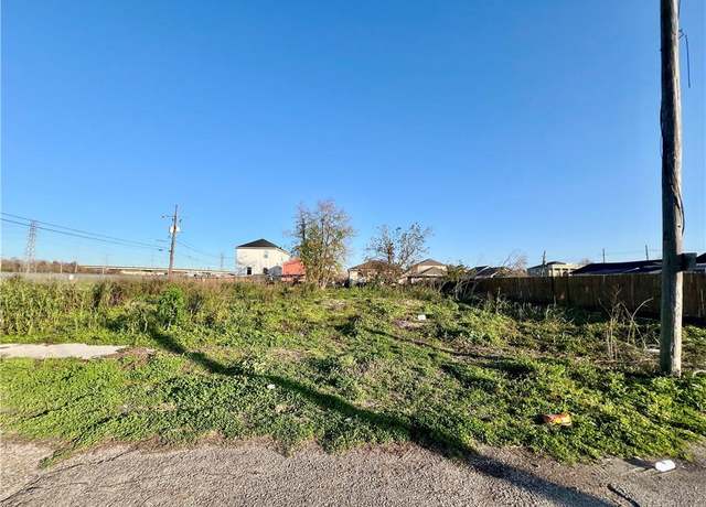 Property at 2535 Gallier St, New Orleans, LA 70117