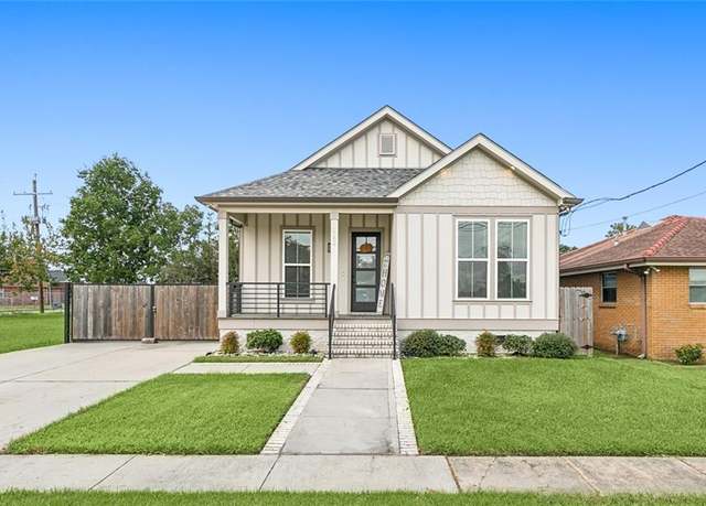 Property at 2104 Aycock St, Arabi, LA 70032, 3 beds, 2 baths