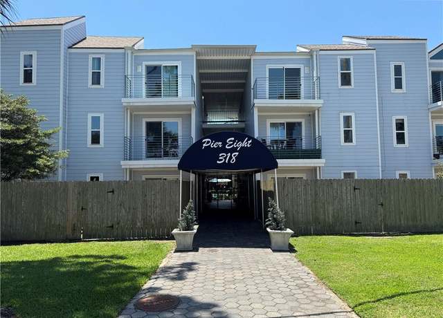 Property at 318 Lake Marina Ave #219, New Orleans, LA 70124, 2 beds, 2 baths