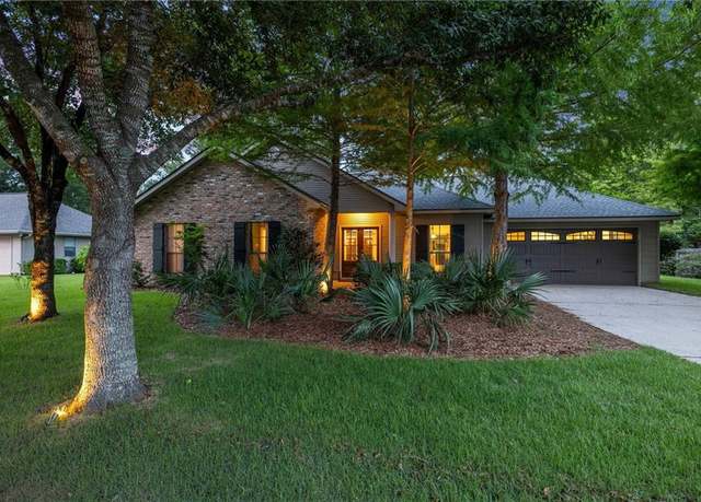 Property at 232 Ruelle Du Chene Dr, Madisonville, LA 70447, 4 beds, 3 baths