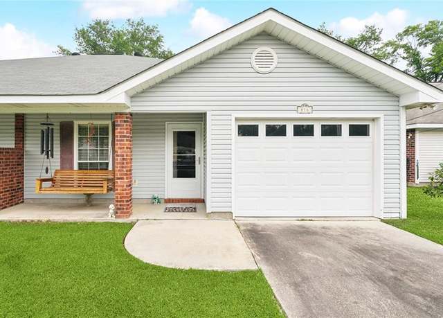 Property at 816 Eden Oaks Dr, Ponchatoula, LA 70454, 2 beds, 2 baths