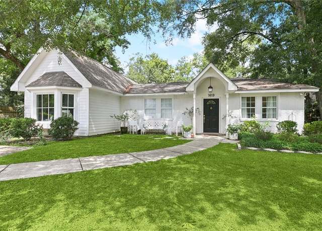 Property at 1619 S Jahncke Ave, Covington, LA 70433, 3 beds, 2 baths