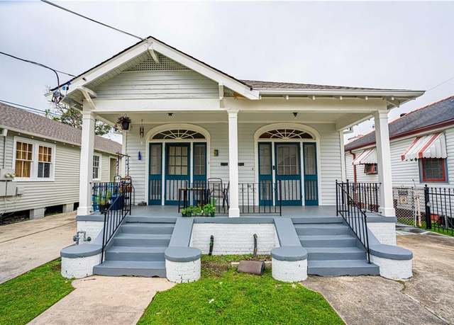 Property at 8632 Apple St, New Orleans, LA 70118, 4 beds, 2 baths
