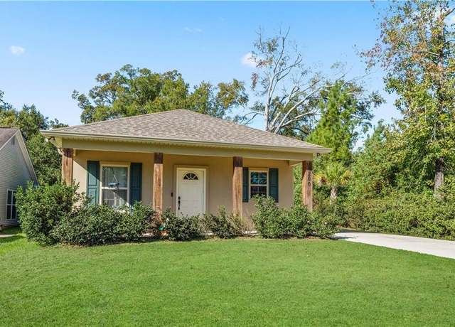 Property at 200 Cotton Ln, Hammond, LA 70401, 3 beds, 2 baths