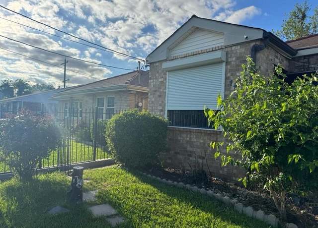 Property at 1713 Pleasure St, New Orleans, LA 70122, 2 beds, 1 bath