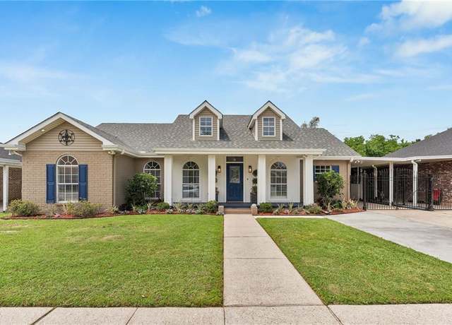 Property at 804 Terry Dr, Arabi, LA 70032, 3 beds, 2 baths
