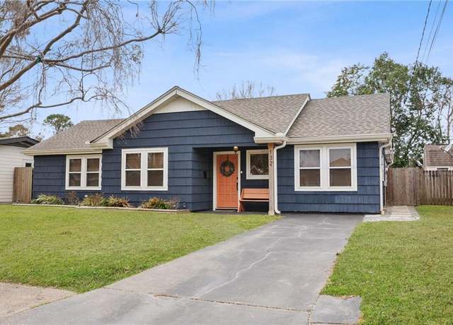 Property at 132 Coventry Ct, River Ridge, LA 70123, 4 beds, 2 baths