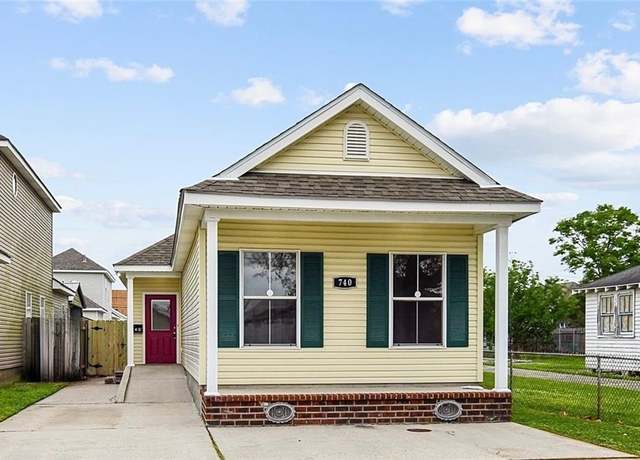 Property at 740 Avenue A Ave, Marrero, LA 70072, 2 beds, 2 baths