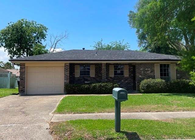Property at 7840 Wave Dr, New Orleans, LA 70128, 3 beds, 2 baths