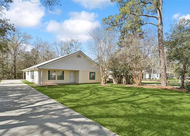 Property at 313 E 7th Ave, Covington, LA 70433, 3 beds, 2 baths