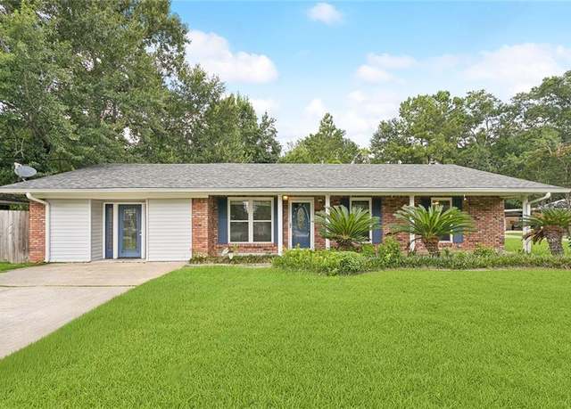 Property at 1344 St. Theresa Pl, Slidell, LA 70460, 3 beds, 2 baths