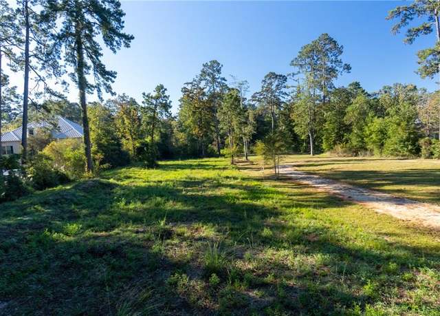 Property at 106 Zinnia Dr, Covington, LA 70433