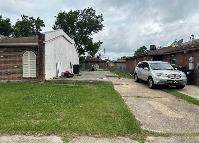 Property at 3302 Stacie Dr, Violet, LA 70092