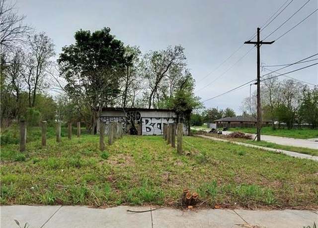 Property at 5000 Law St, New Orleans, LA 70117