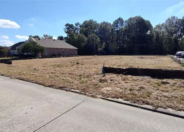 Property at 180 Veterans Blvd, Denham Springs, LA 70726