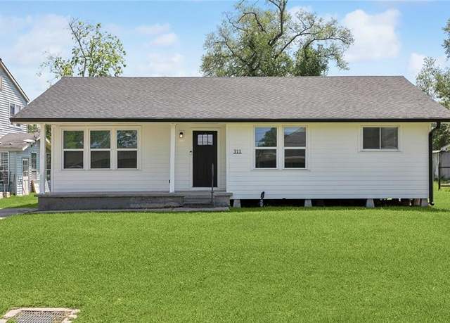 Property at 311 Wanda St, Luling, LA 70070, 3 beds, 2 baths