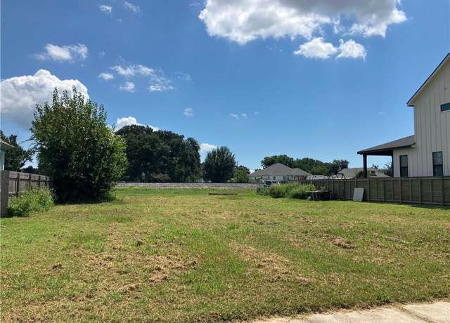 Property at 1901 Aycock St, Arabi, LA 70032