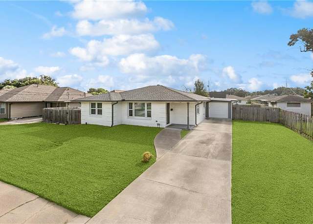 Property at 1213 Haring Rd, Metairie, LA 70001, 3 beds, 2 baths