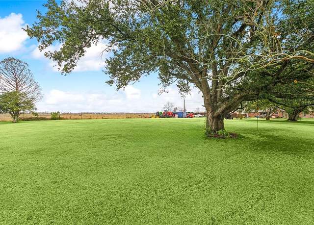Property at 123 Luke Dr, Des Allemands, LA 70030
