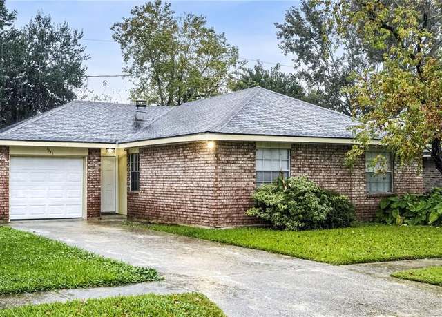 Property at 1941 Williamsburg Dr, La Place, LA 70068, 3 beds, 2 baths