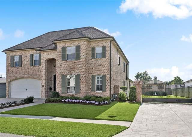 Property at 1435 Cherokee Ave, Metairie, LA 70005, 5 beds, 4 baths