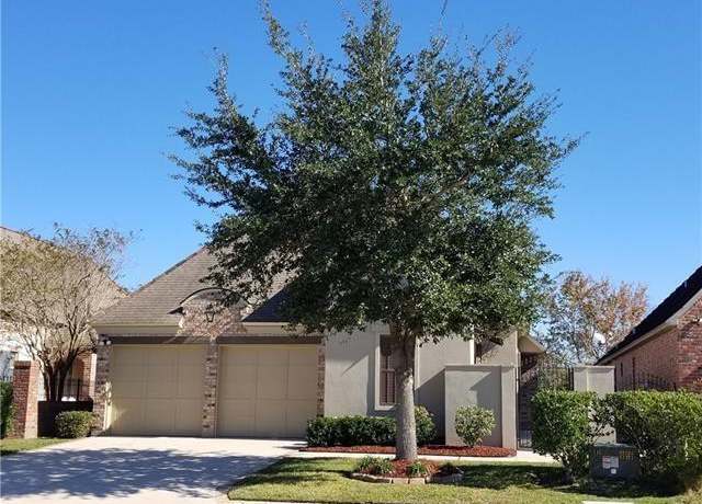 Property at 270 Nicklaus Dr, Slidell, LA 70458, 3 beds, 2 baths