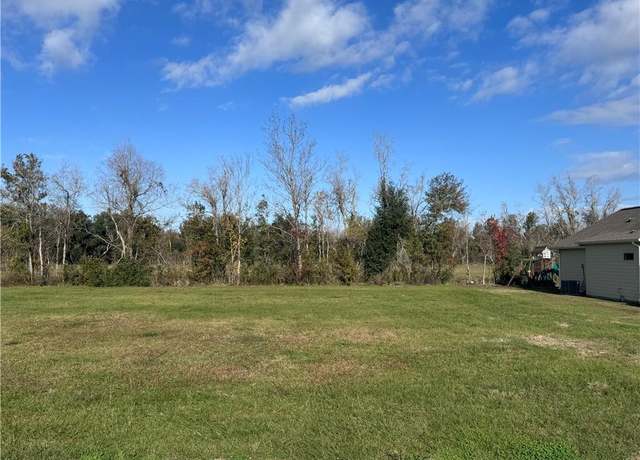 Property at 238 River Place Dr, Hahnville, LA 70057
