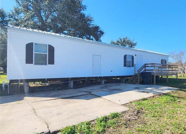 Property at 122 North St, Port Sulphur, LA 70083, 3 beds, 1 bath