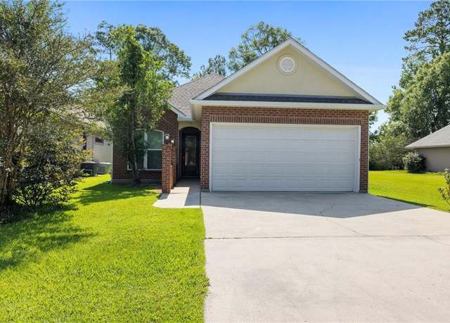 Property at 10 Pin Oak Ln, Hammond, LA 70401, 2 beds, 2 baths