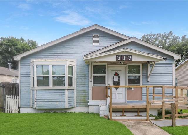 Property at 717 E Jefferson Park Park, Jefferson, LA 70121, 2 beds, 1 bath