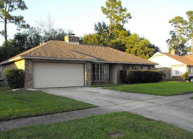 Property at 416 Cardinal Dr, Slidell, LA 70458, 3 beds, 2 baths