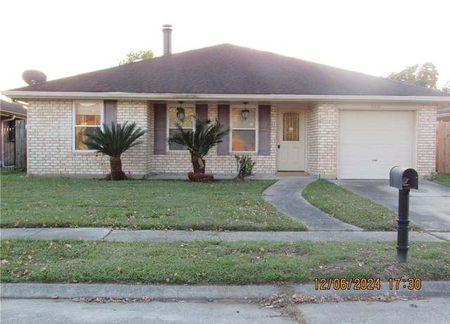 Property at 7812 Scottwood Dr, New Orleans, LA 70128, 3 beds, 2 baths