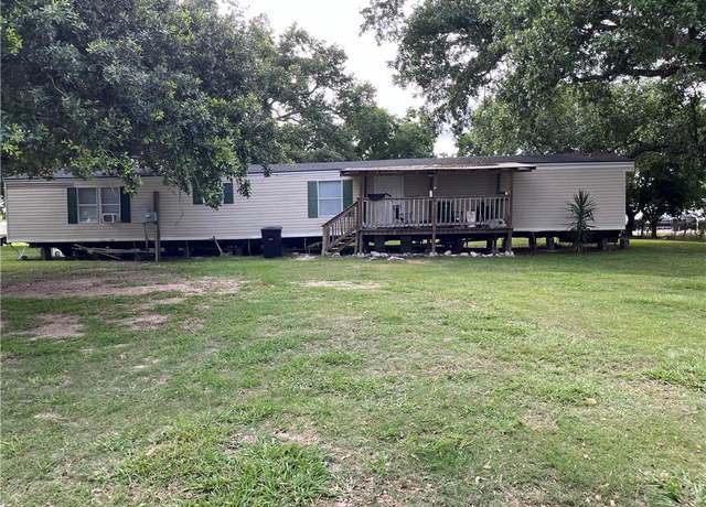 Property at 130 North St, Port Sulphur, LA 70083, 3 beds, 1 bath
