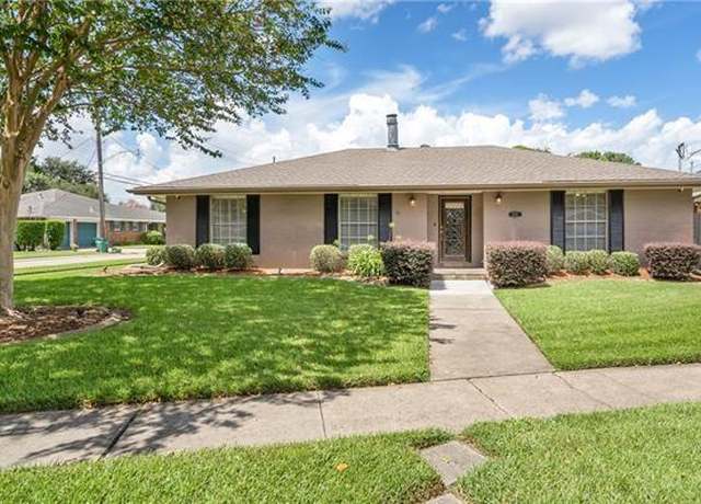 Property at 5000 Senac Dr, Metairie, LA 70003, 3 beds, 2 baths