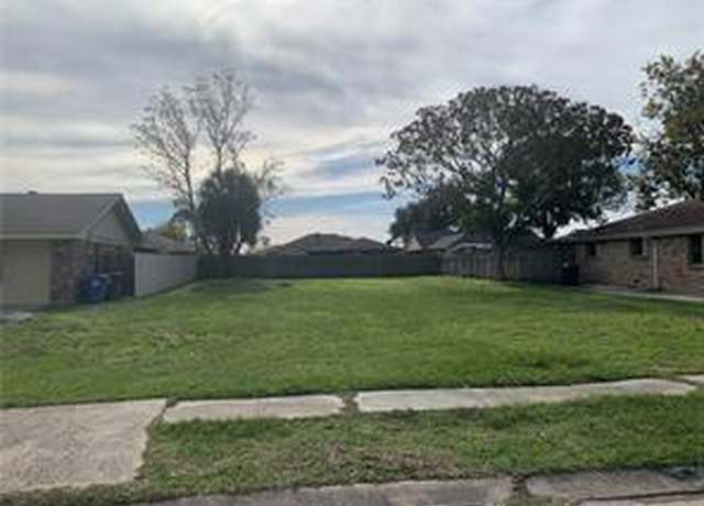 Property at 6744 Manchester St, New Orleans, LA 70126