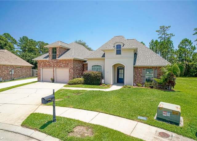 Property at 626 Bellingrath Ln, Slidell, LA 70458, 5 beds, 2 baths