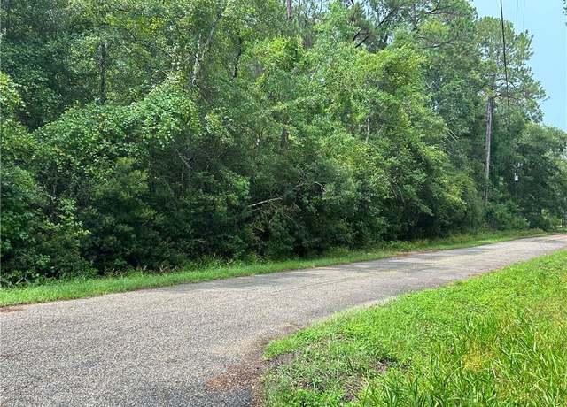 Property at 300 Sunset St, Slidell, LA 70460