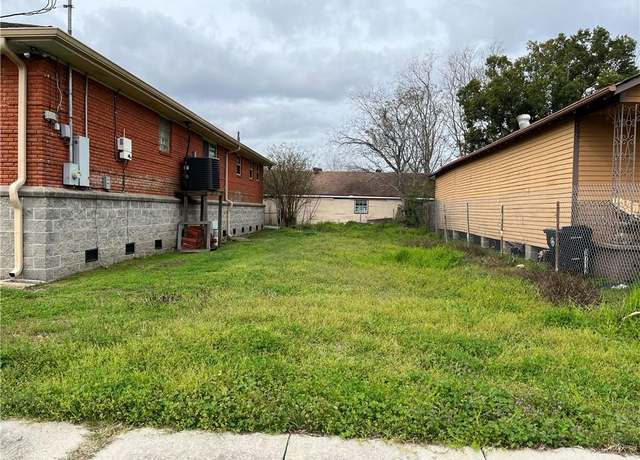 Property at 5708 Lafaye St, New Orleans, LA 70122