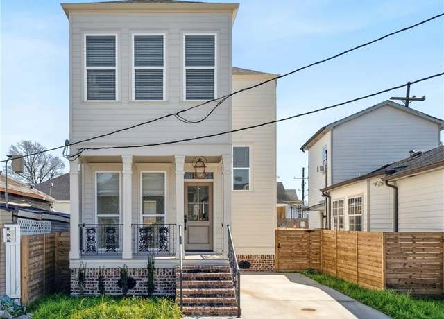 Property at 3022 S Saratoga St, New Orleans, LA 70115, 3 beds, 2.5 baths