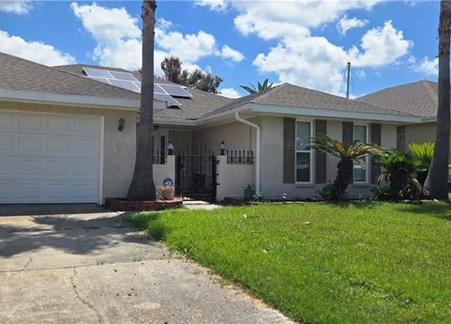 Property at 205 Valiant Ln, Slidell, LA 70458, 3 beds, 2 baths